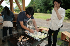 �o�[�x�L���[