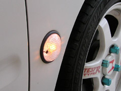 �N���A�E�C���J�[