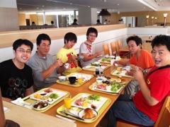 朝食